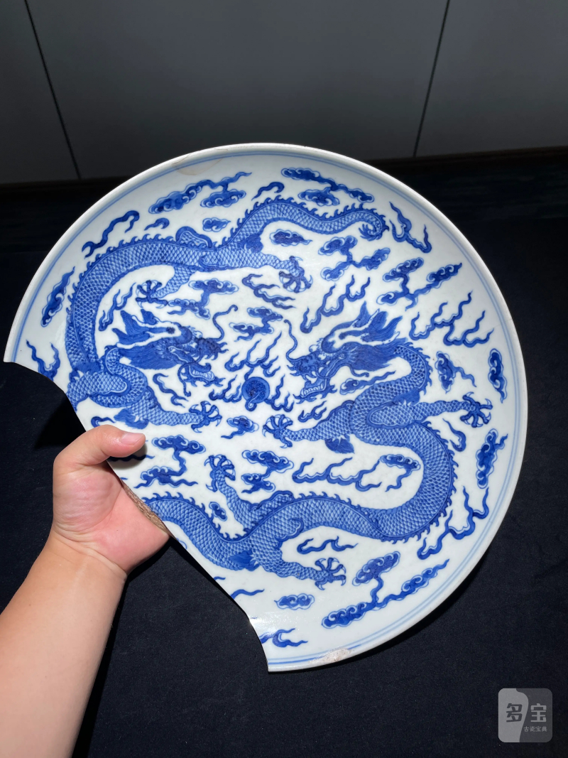 清光绪 青花龙纹大盘 - 图2